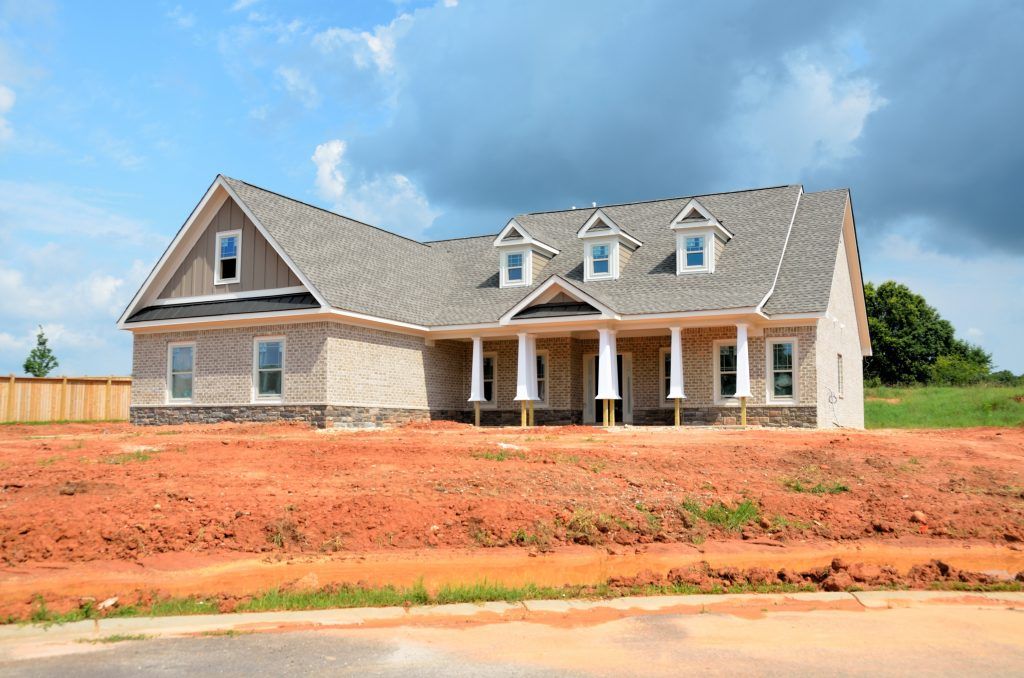 A Newly Constructed Custom Home in the Mid-Missouri Area by Watts Construction