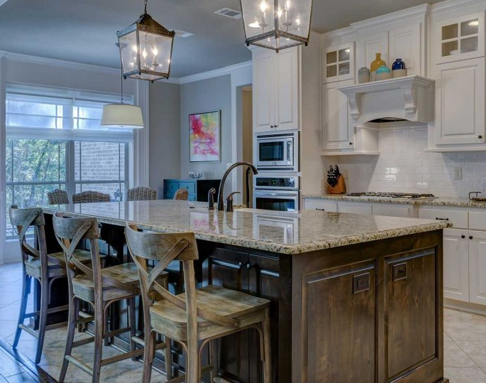 Need a New Kitchen Island in Your Lake Ozark, MO Home? Call Watts Construction