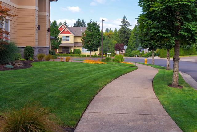 all around lawn care fairmont ne