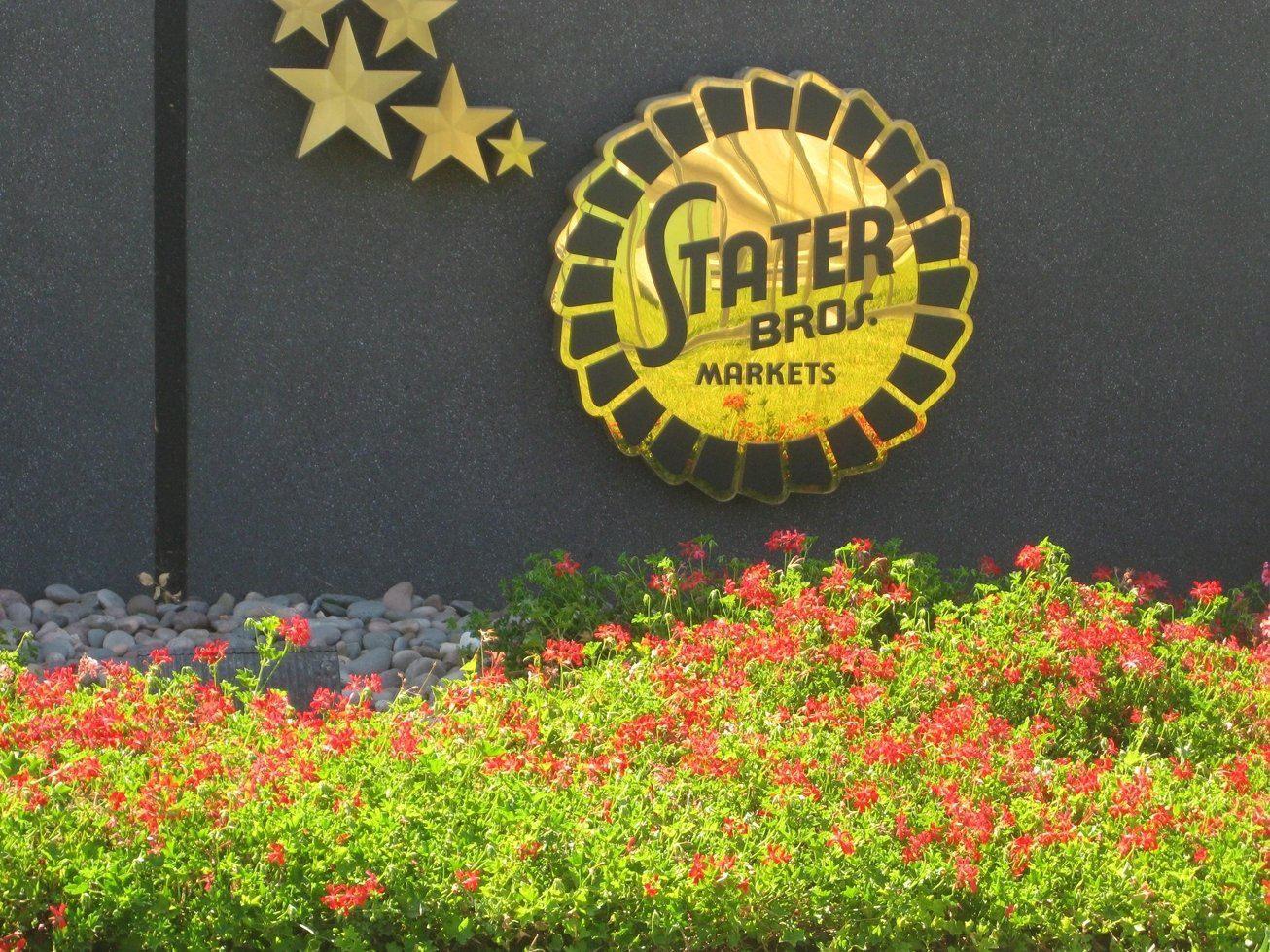Stater Bros. Markets Signage — San Bernardino, CA — Richard Pope & Associates