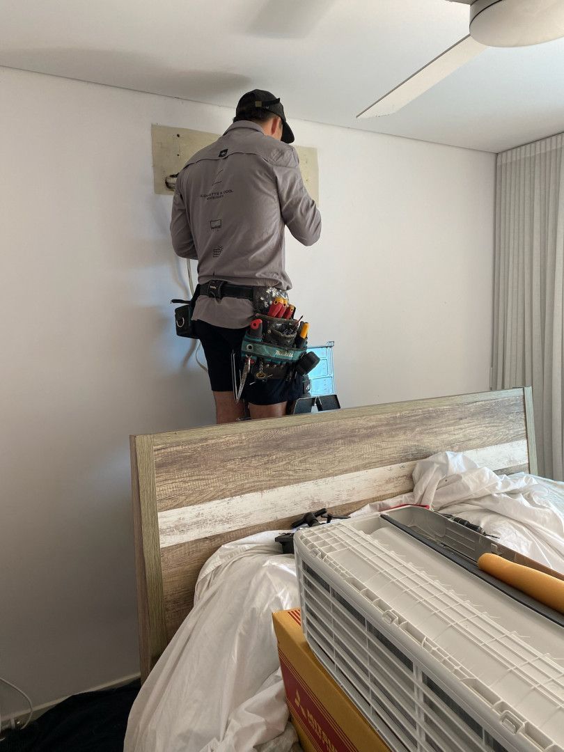 A Well Lit Up Bedroom With Vibrant Lights — Kilowatts & Cool Whitsundays In Strathdickie, QLD