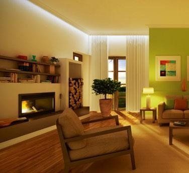 Spazio living con cornici di gesso come quadri