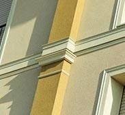 Decorazioni esterne di una facciata