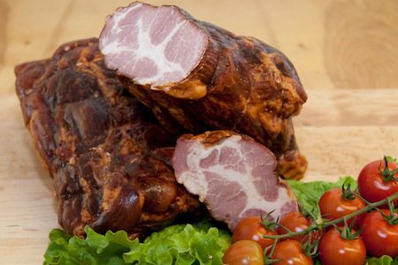 karšto rūkymo kiauliena