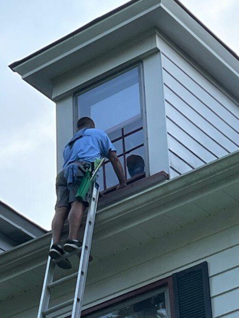 Window Cleaning Services in Lakeway TX