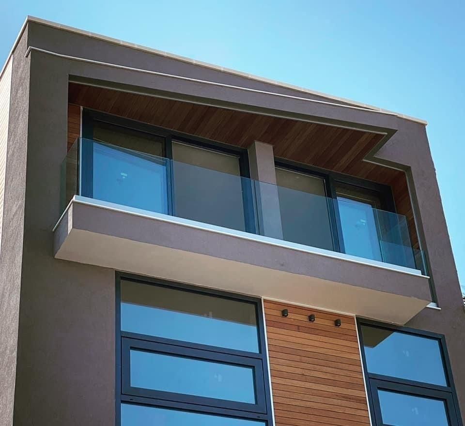 Infissi in alluminio balcone