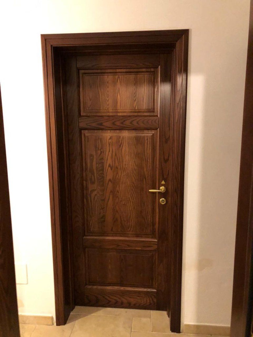 Porta per interni sofisticata