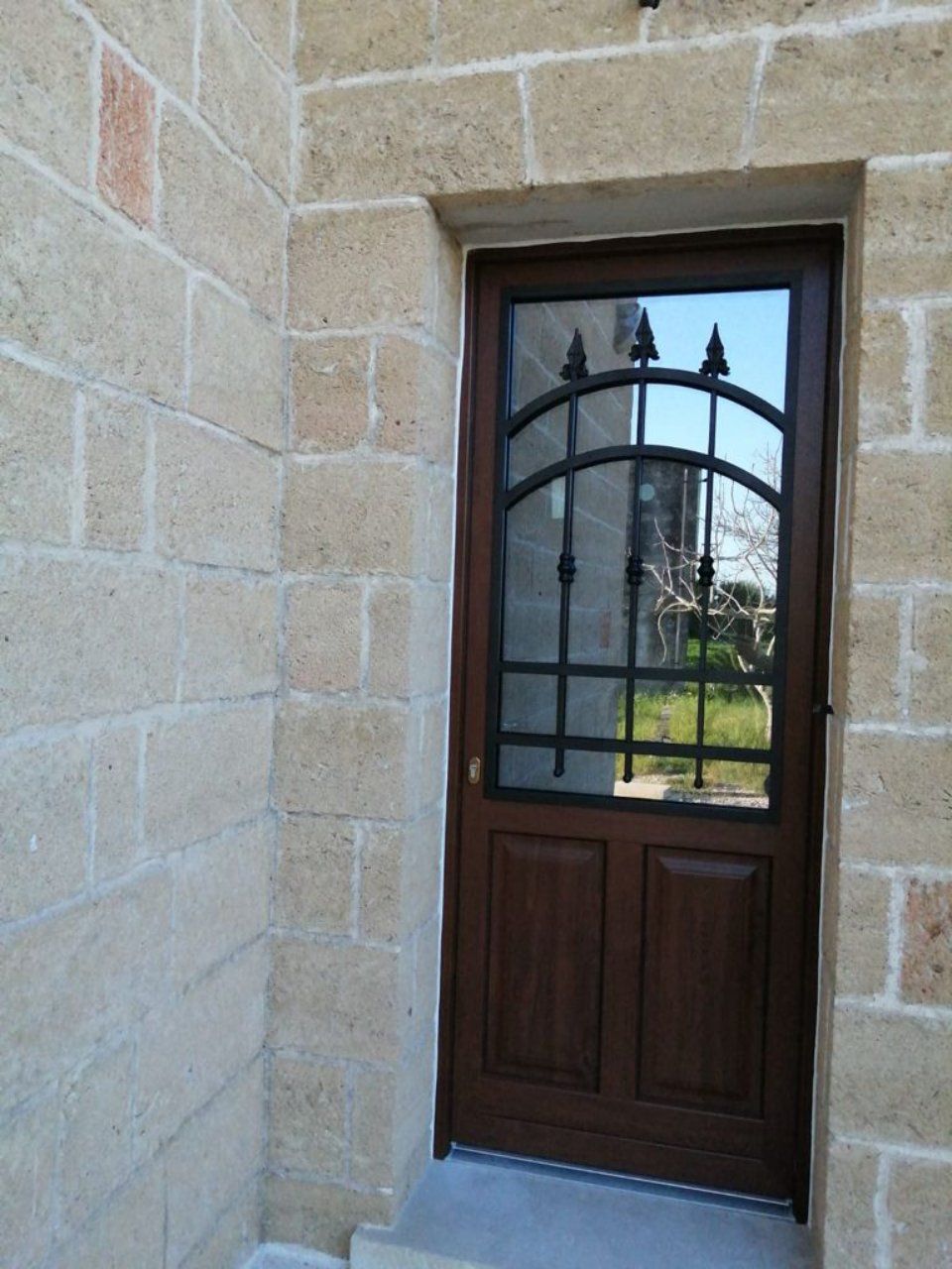 Porta blindata con vetro