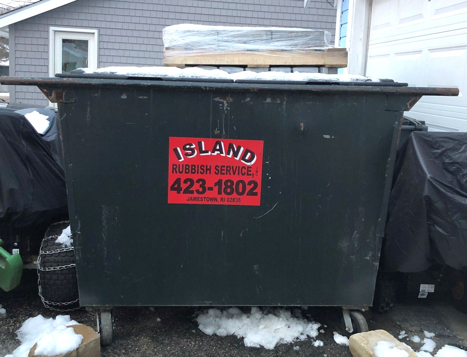 Small Commercial Dumpsters — Jamestown, RI — Island Rubbish Services