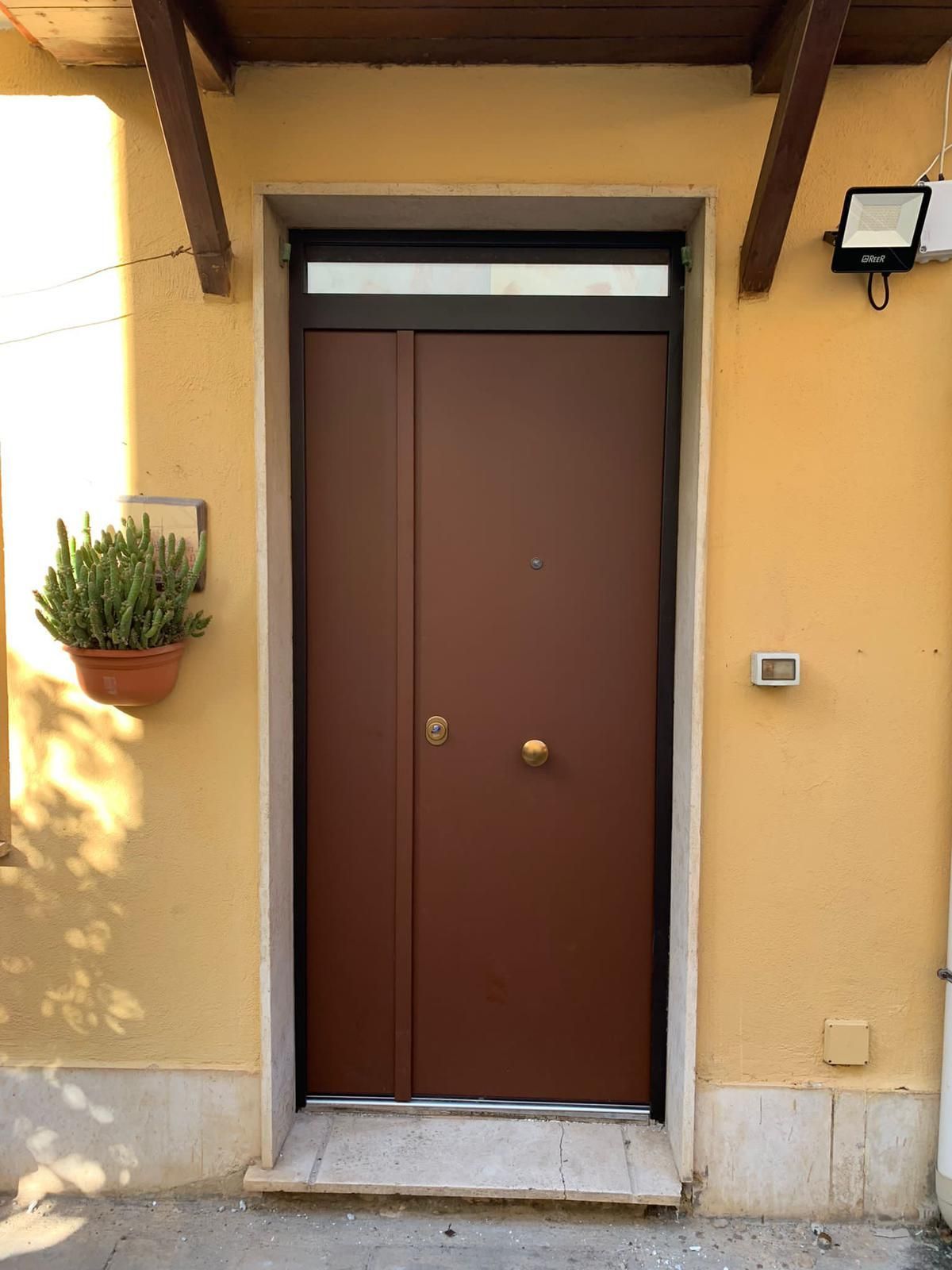 Portoncini di ingresso