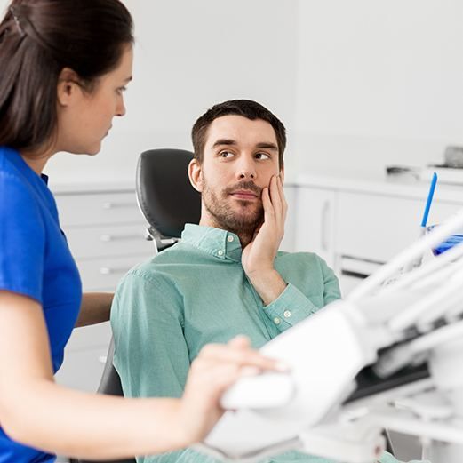Symptoms of Failed Dental Implants