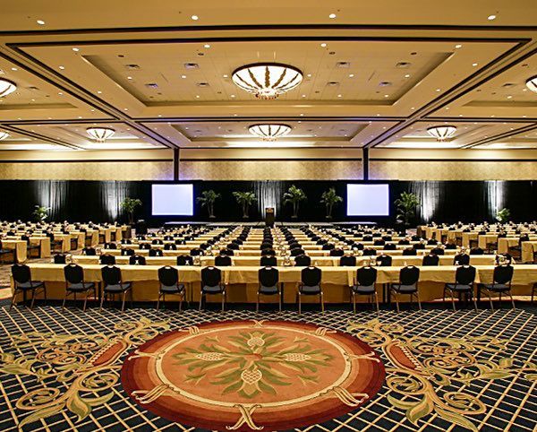 Wyndham Orlando Resort & Conference Center | Near Disney World