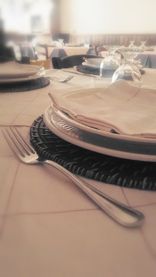 details of the set table