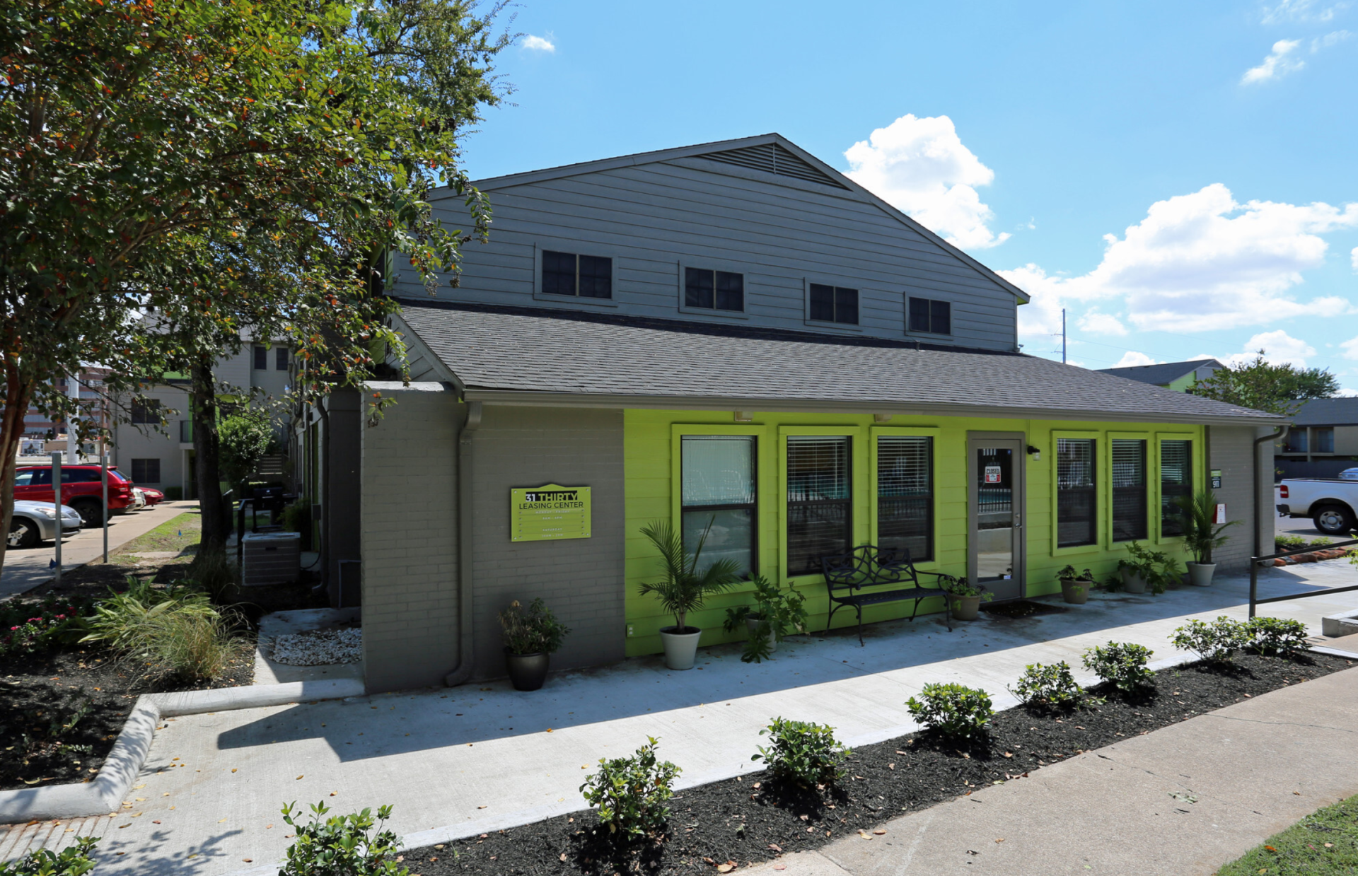 31 thirty apartments exterior