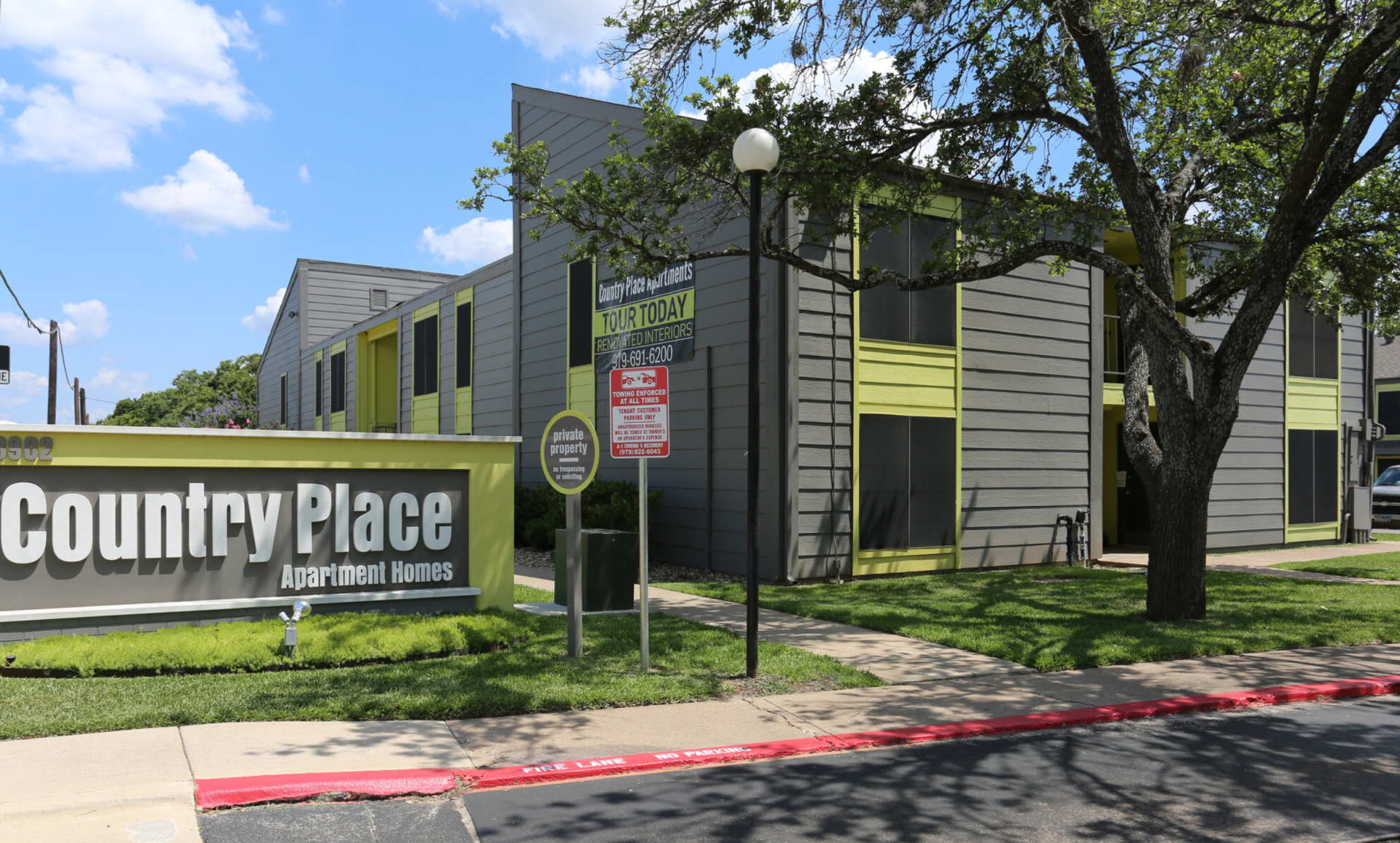 country place apartments exterior