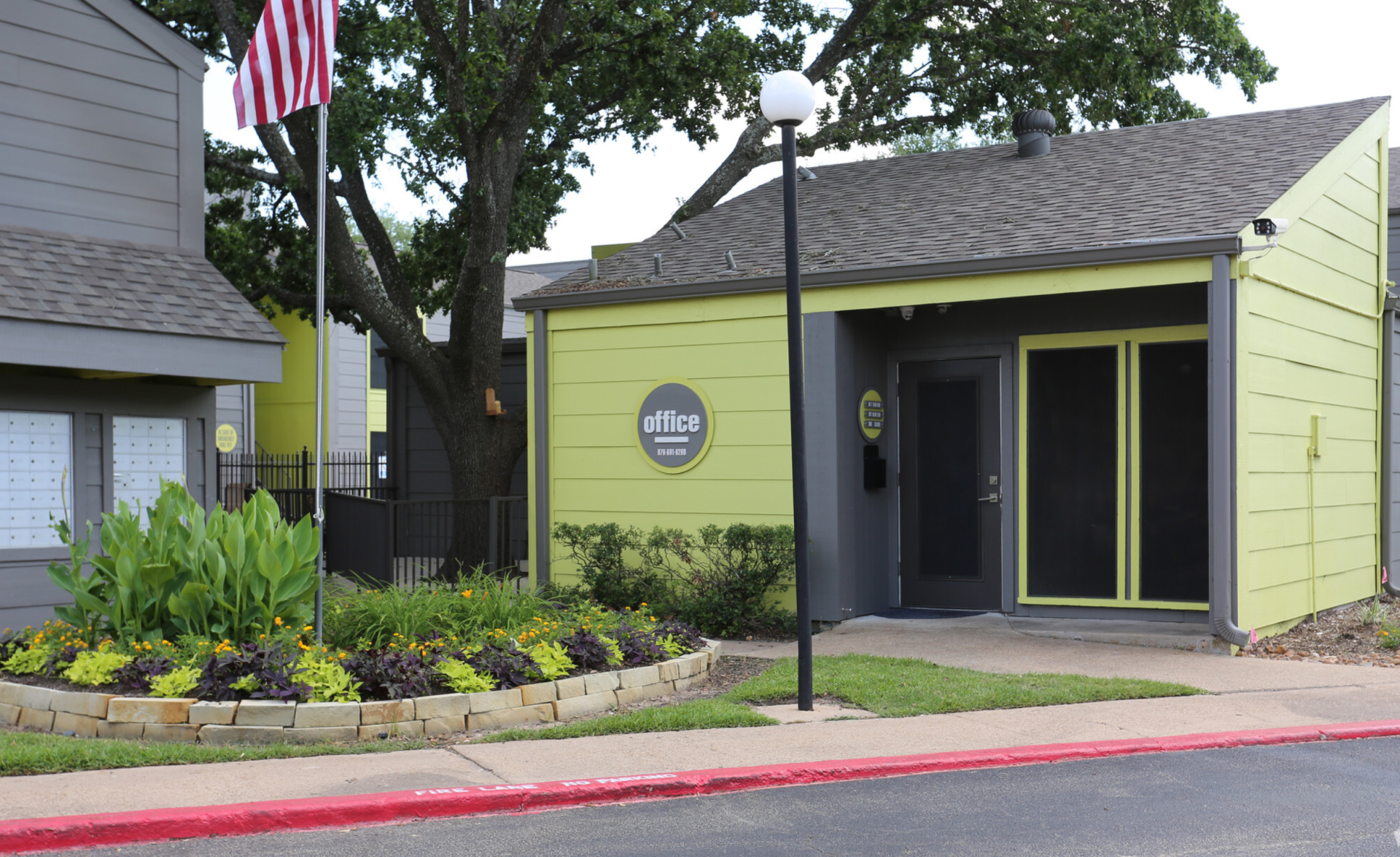 country place leasing office exterior