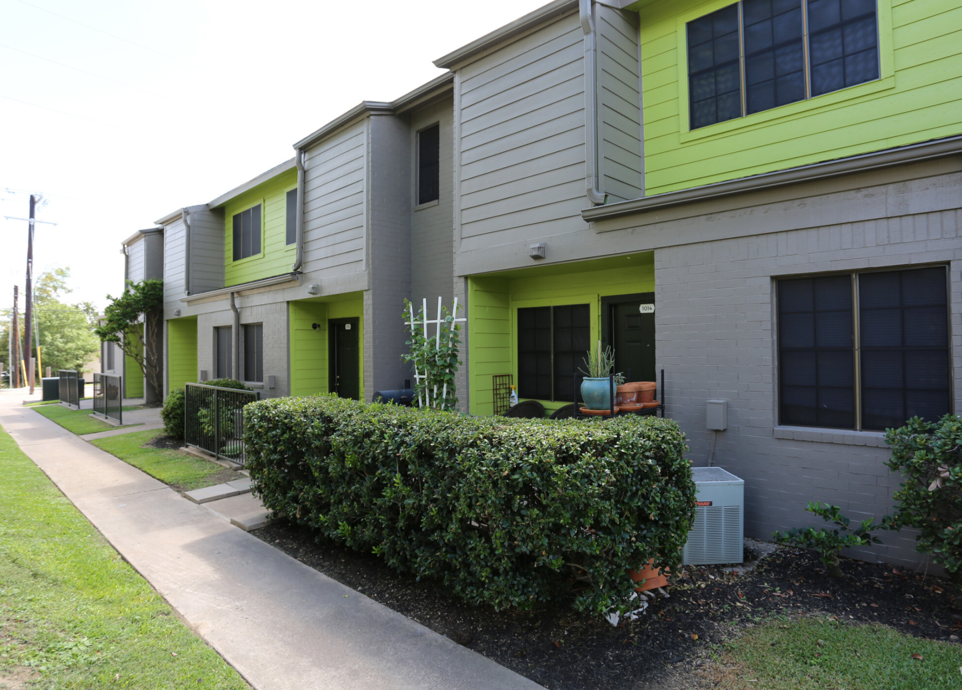 31 thirty apartments exterior