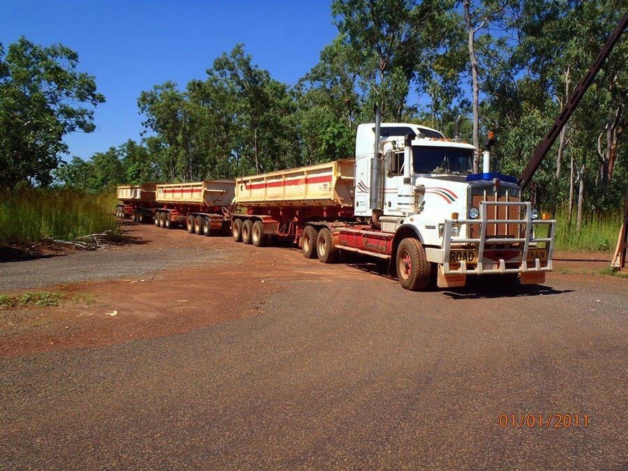 Truck Pulling 3 Trailers — Lavercombe Quarries In Virginia, NT