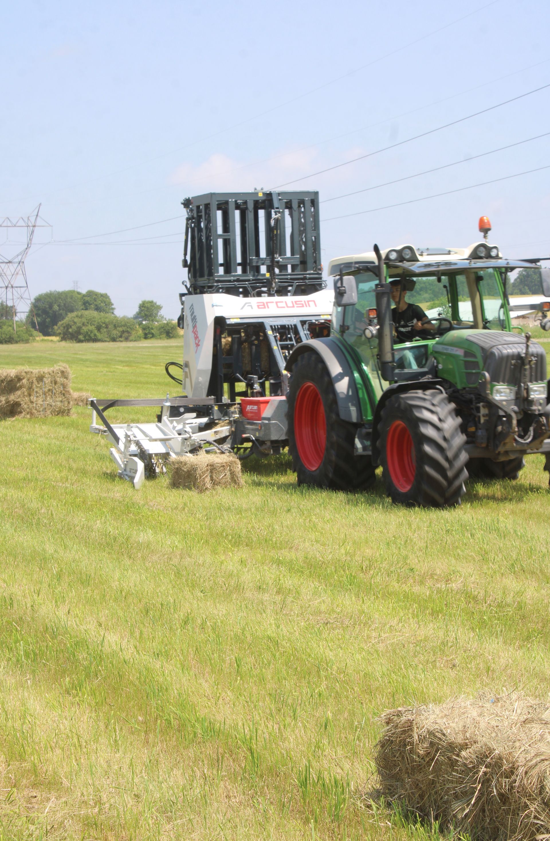 Small Square Baling 