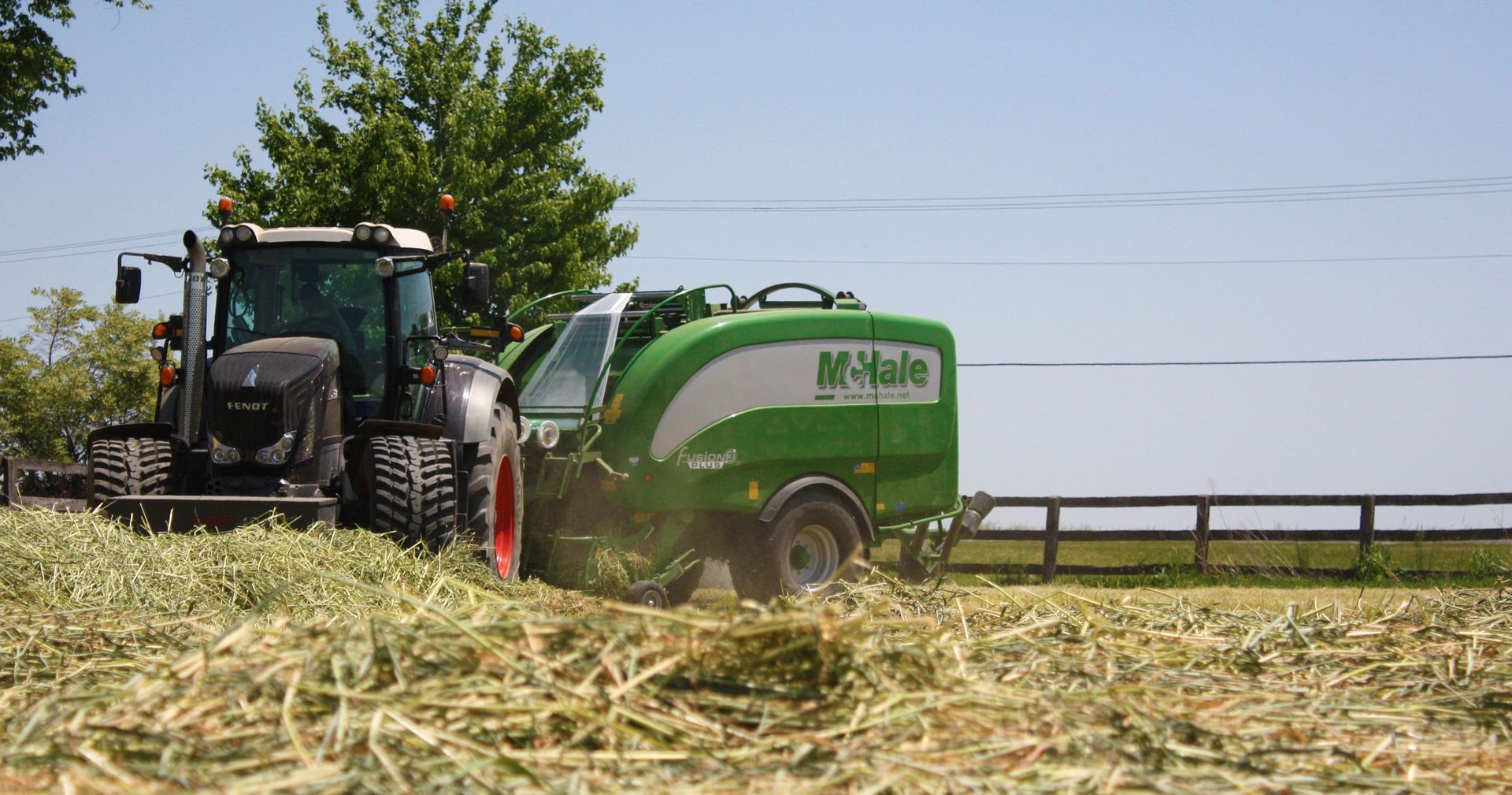 ROUND BALING SERVICES