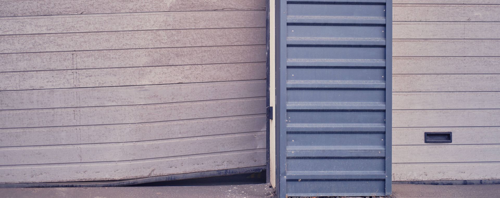 Tips and Tricks For Commercial Garage Door Repair