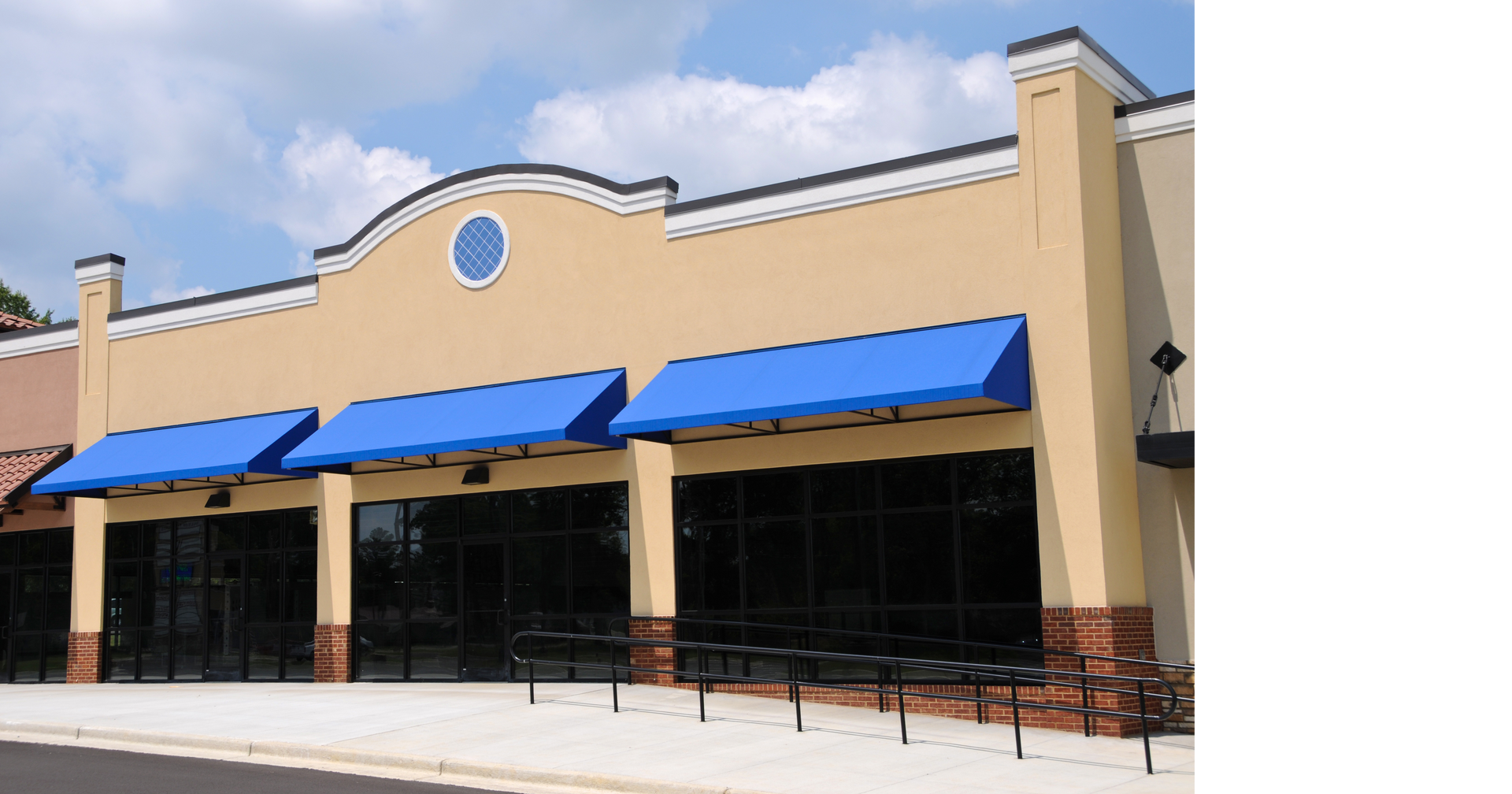 Commercial Glass Storefronts in Olive Branch, MS
