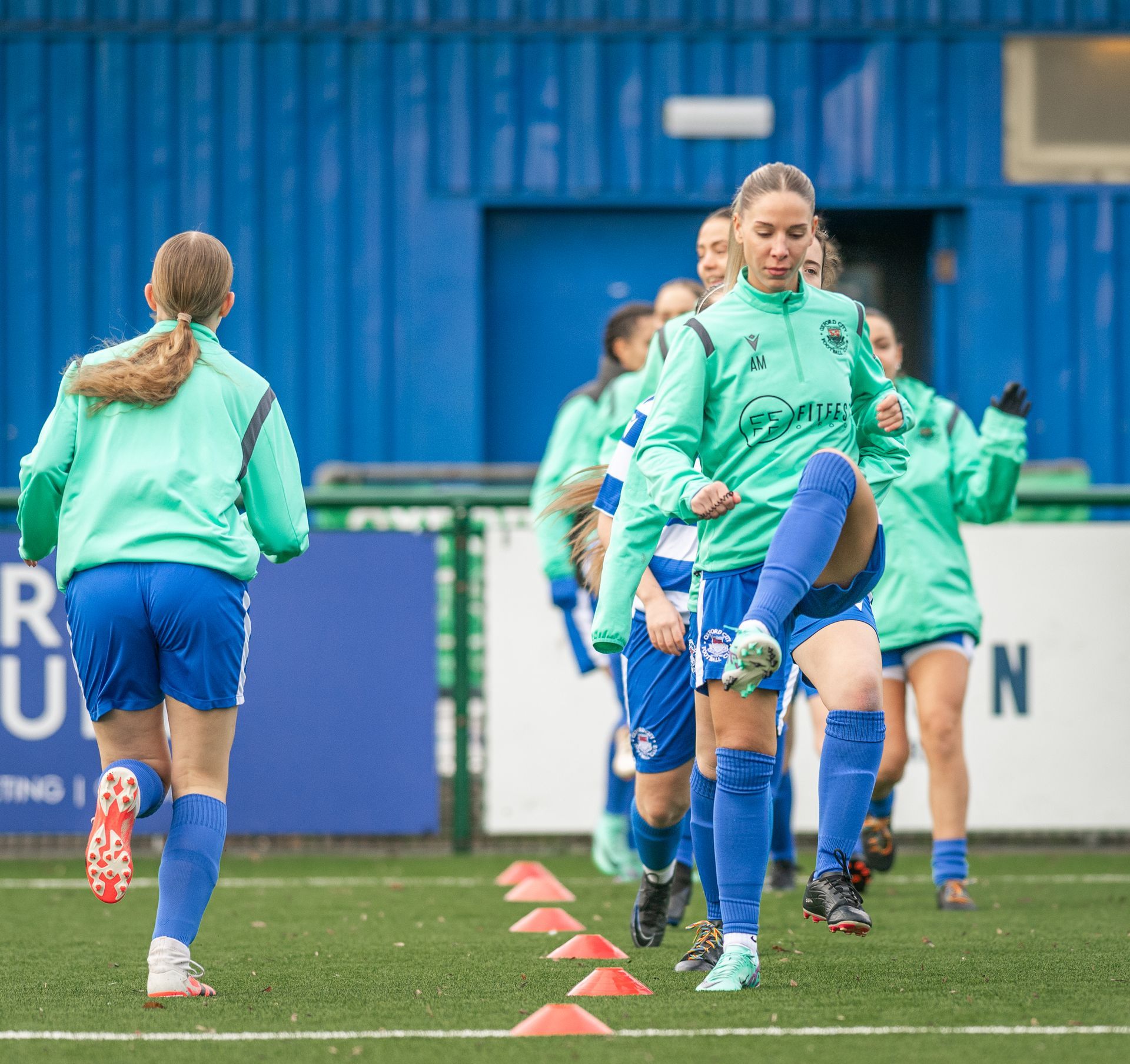 Millie Hume in the warm-up for Oxford City.