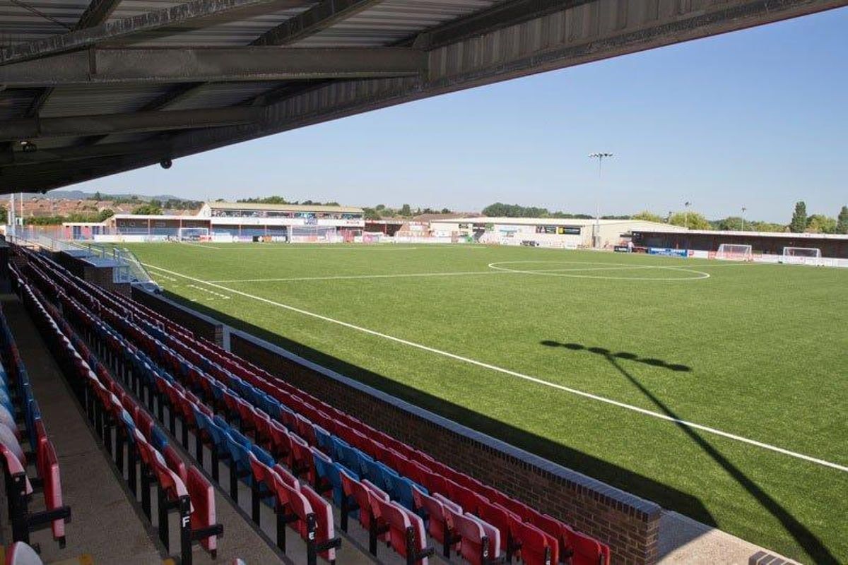 Eastbourne Borough v Oxford City to remain a 3pm kickoff
