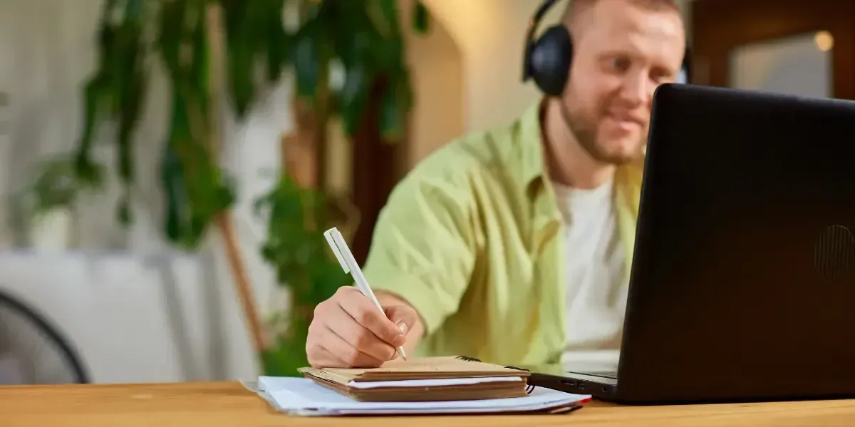 Making the Right Move: Outsourcing or Training for Google Ads Success