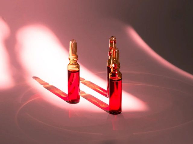 Vitamin b12 serums