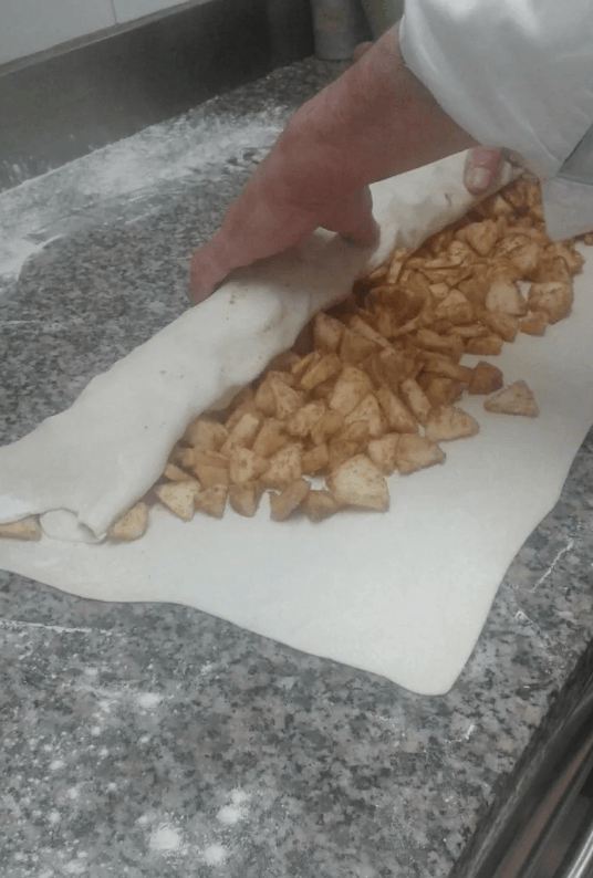 preparazione dello strudel