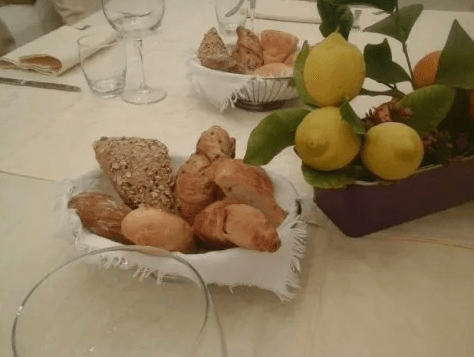 cestino di pane di molche