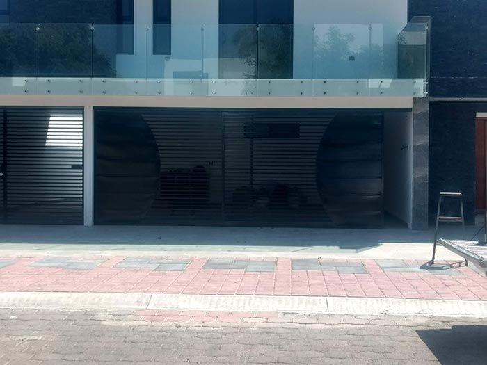 LA PROVIDENCIA HERRERÍA - INSTALACIÓN DE PORTÓN A DOMICLIO 3