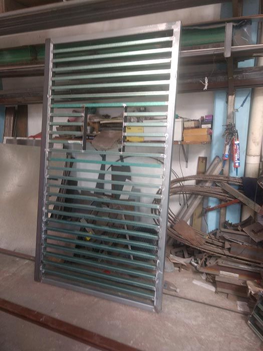 REJA CORREDIZA PARA COMERCIO 3