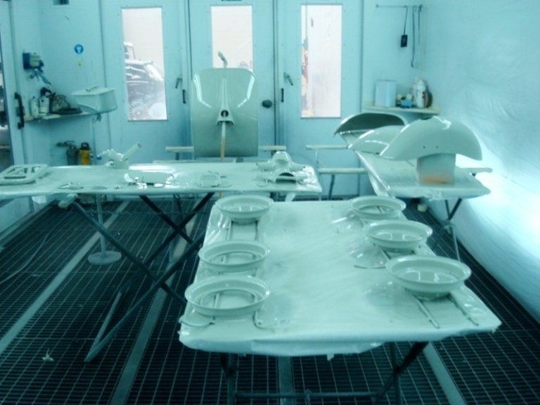 pezzi della carrozzeria auto