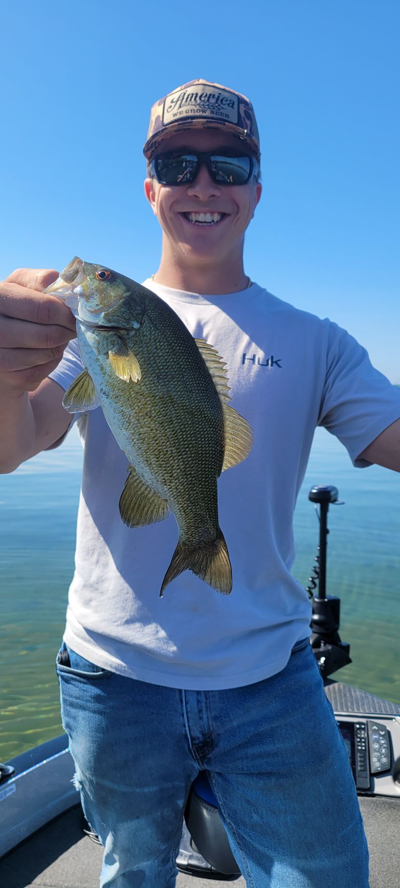 smallmouth bass fishing charter MN