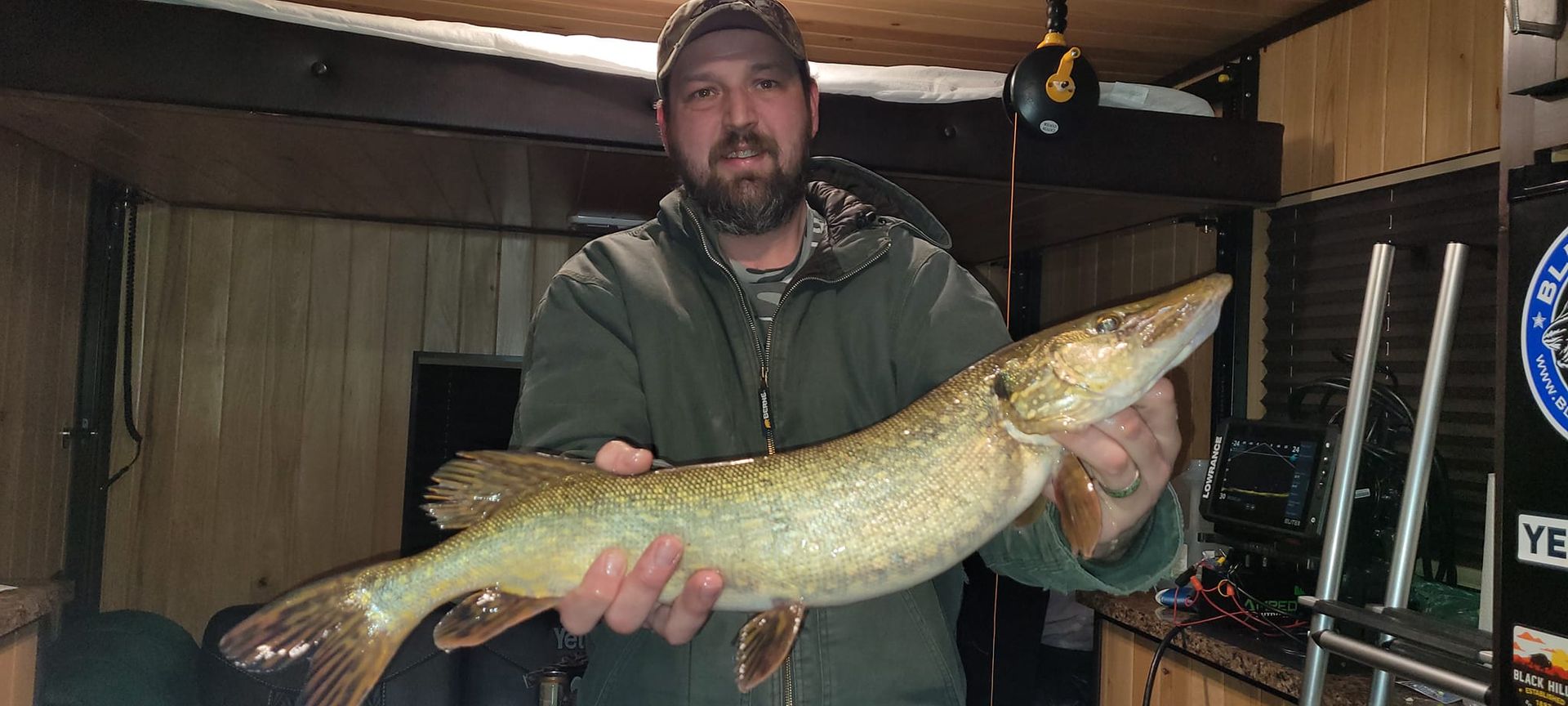 Northern Pike Ice House rental