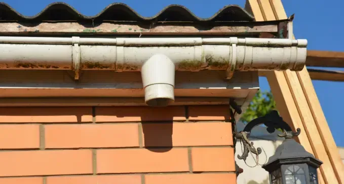 arreglar canalones con goteras al mejor precio en San Esteban de la Sierra