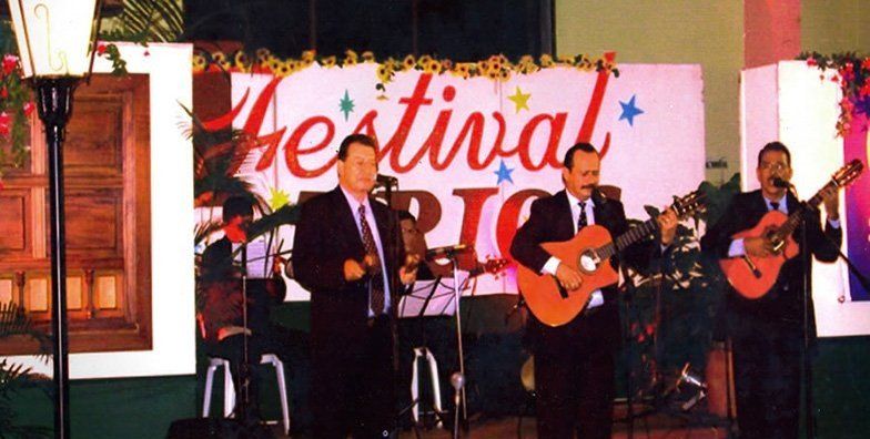 Andinos Trío - trio musical a domicilio