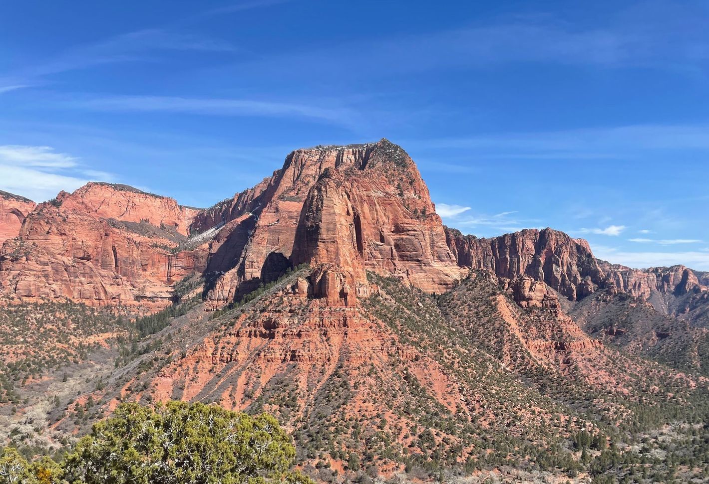 A picture taken in the western part of Zion National Park, Utah.