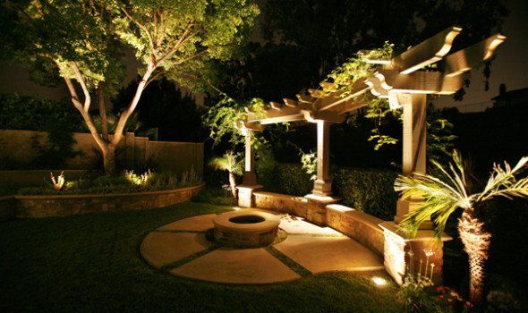 Custom Landscape Lighting Designs (Lifetime Guarantee on All Fixtures)