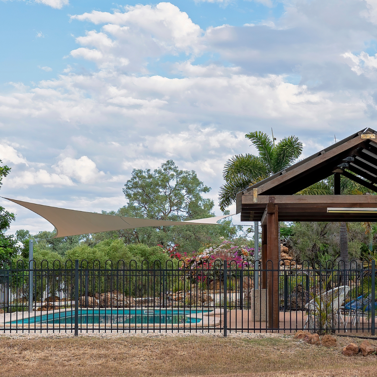 commercial fence repair