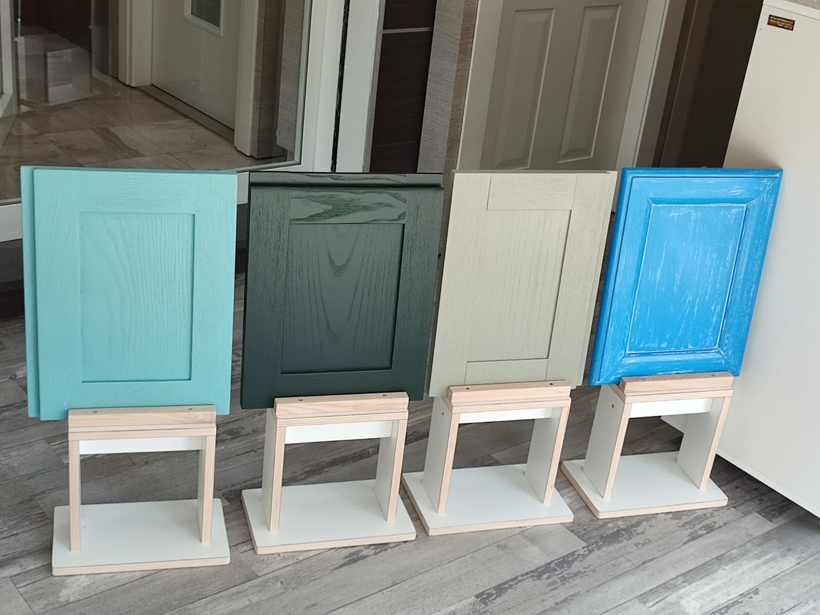 La Casa dell'Artigiano, showroom, cucine e porte in pronta consegna