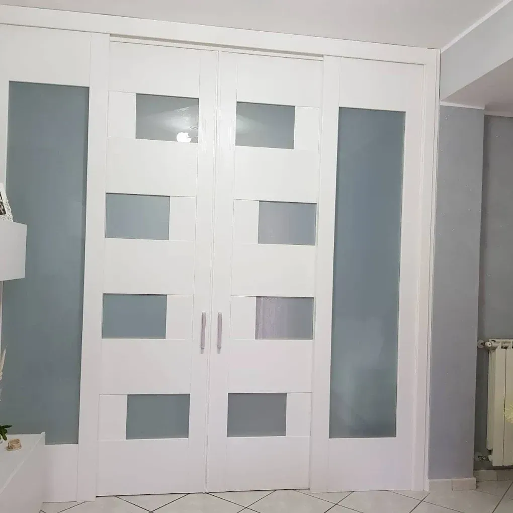 Porte in legno scorrevoli