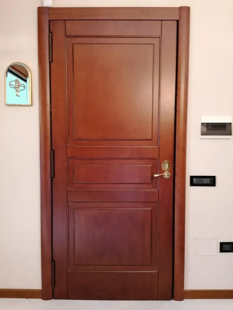 Portoncino in lergno