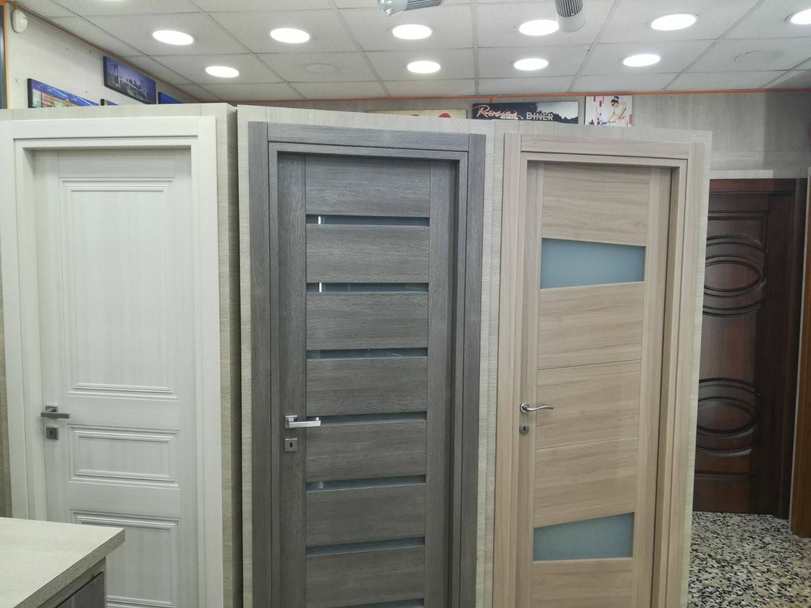 Showroom Porte per interni La Casa dell'Artigiano, Giugliano