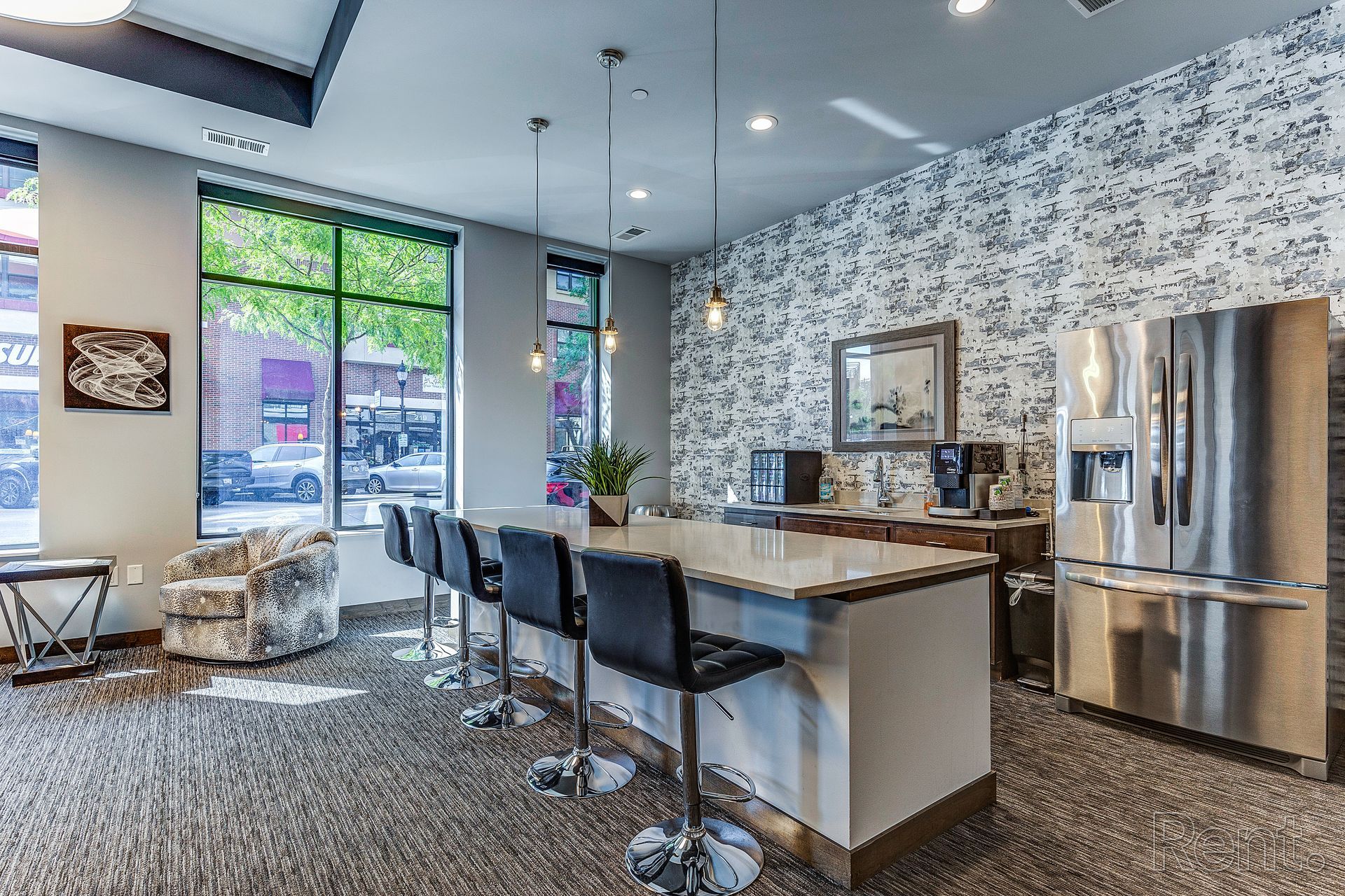 Clearpoint Apartment - kitchen #7