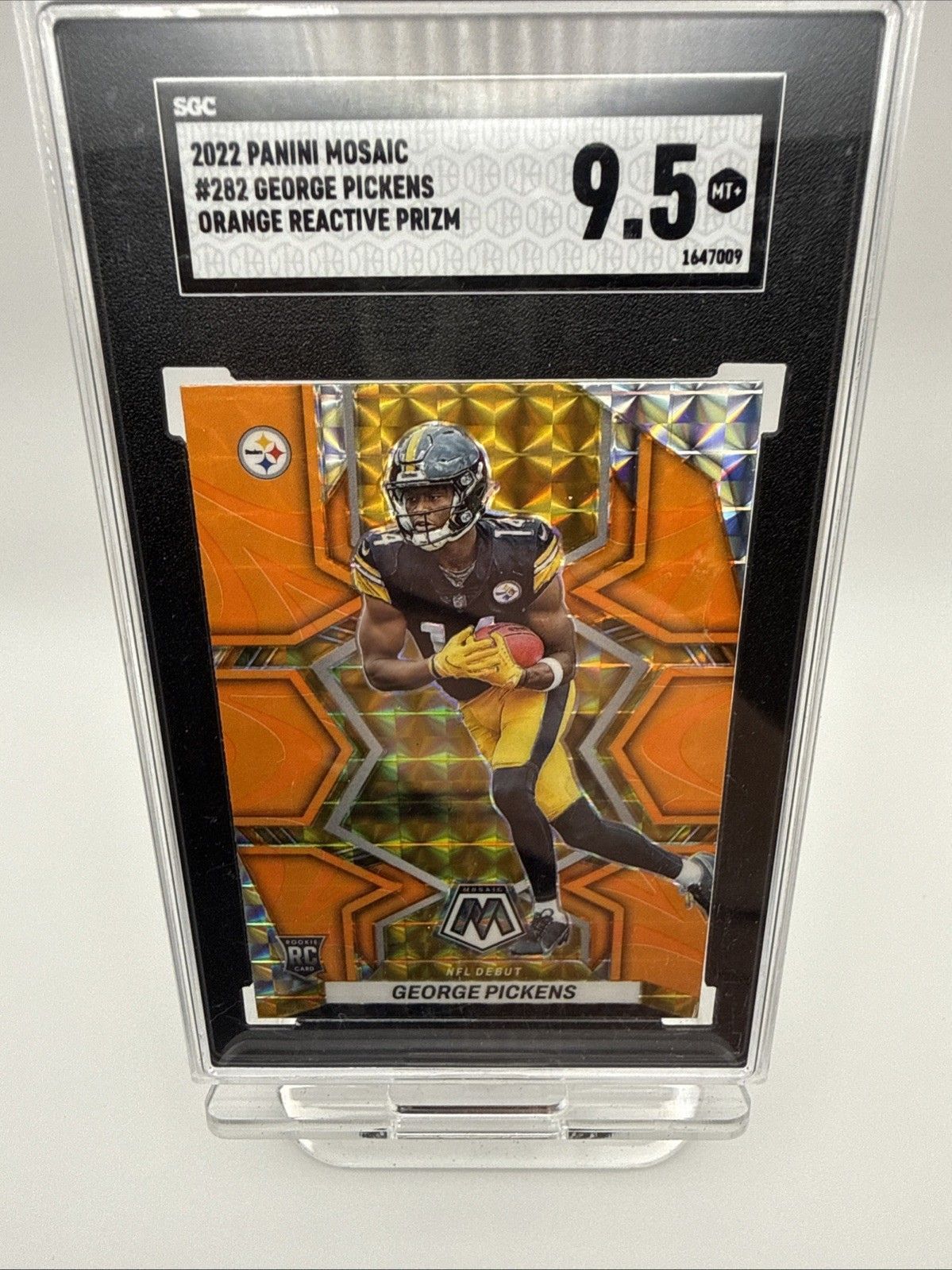 2022 Mosaic #282 George Pickens RC NFL Debut Reactive Orange Prizm SGC 9.5