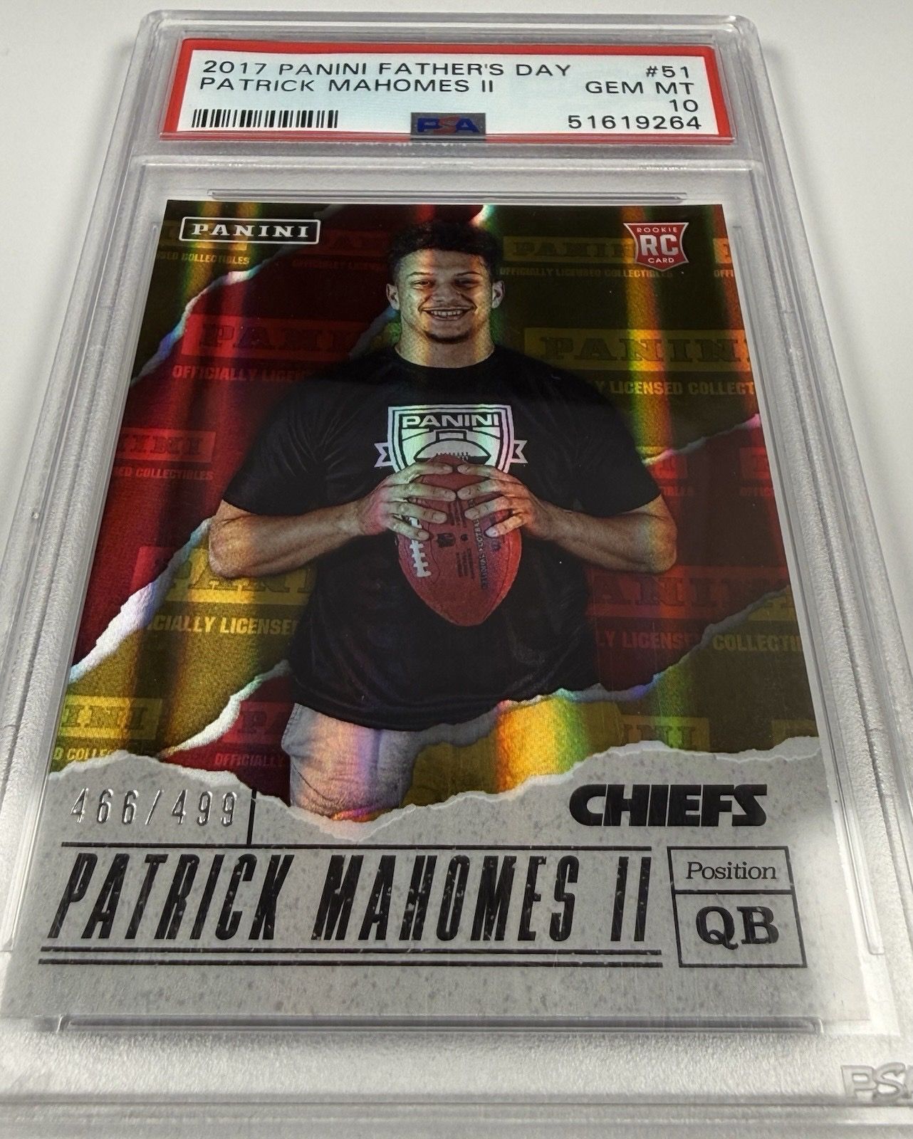 Patrick Mahomes Rookie /499 2017 Panini Father’s Day RC #51 PSA 10 Chiefs