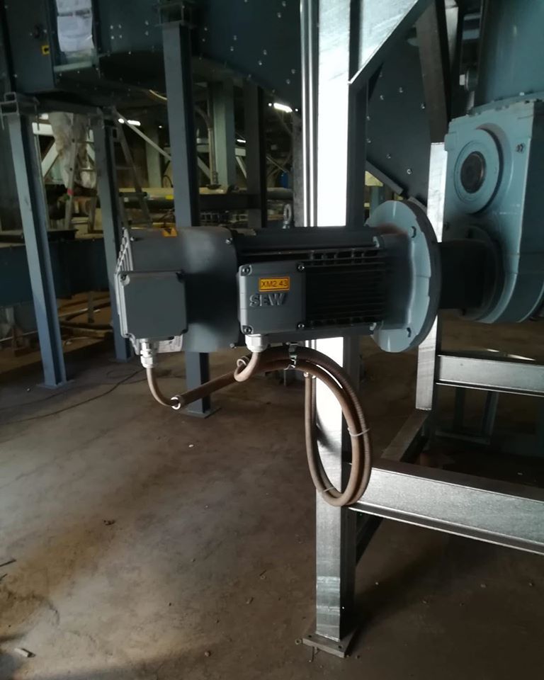 componente di un impianto elettrico industriale